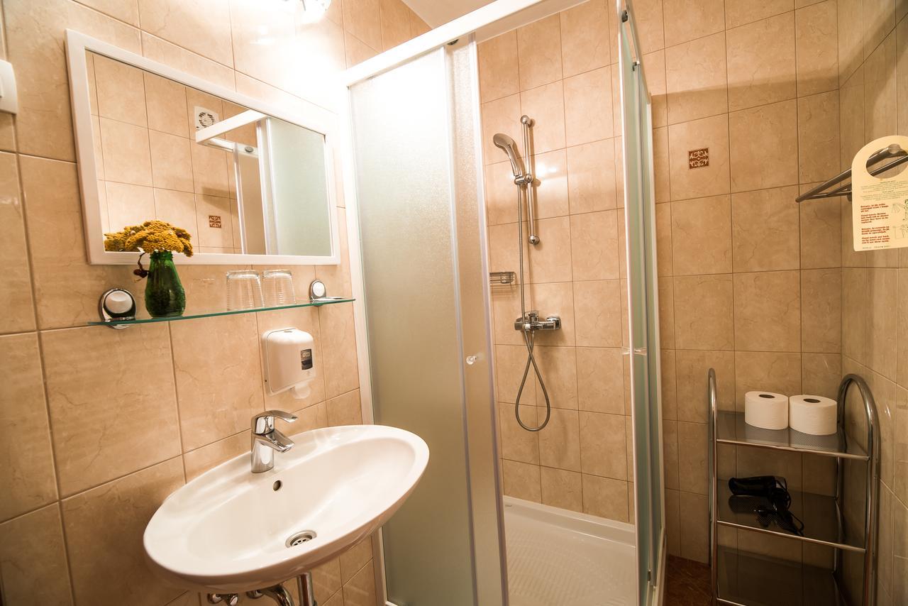 Bed & Breakfast Hisa Resje ボーヒニ 部屋 写真