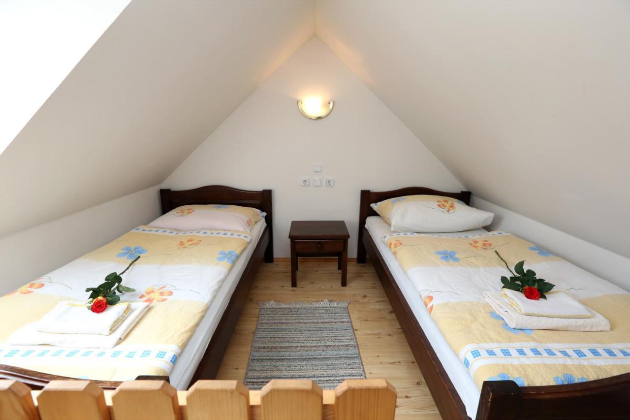 Bed & Breakfast Hisa Resje ボーヒニ 部屋 写真