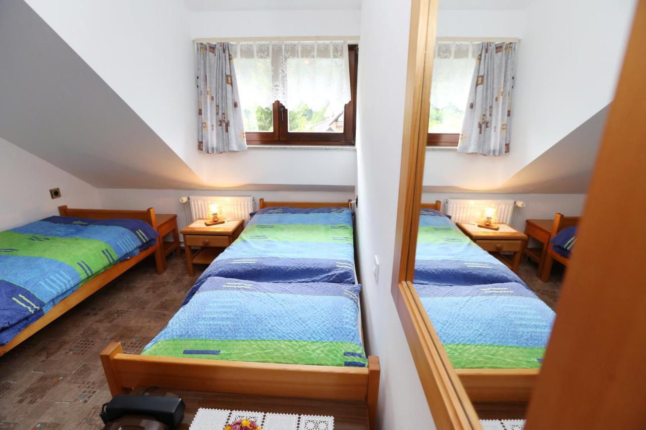 Bed & Breakfast Hisa Resje ボーヒニ 部屋 写真